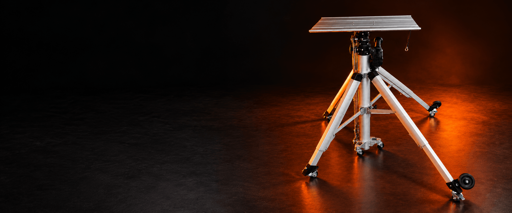 E500 Portable electric material lift
